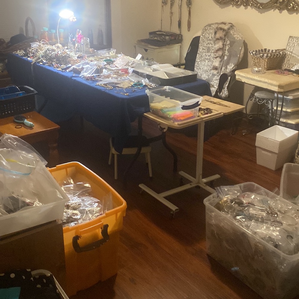 40 pieces  of really nice costume jewelry all separately bagged $32.00.